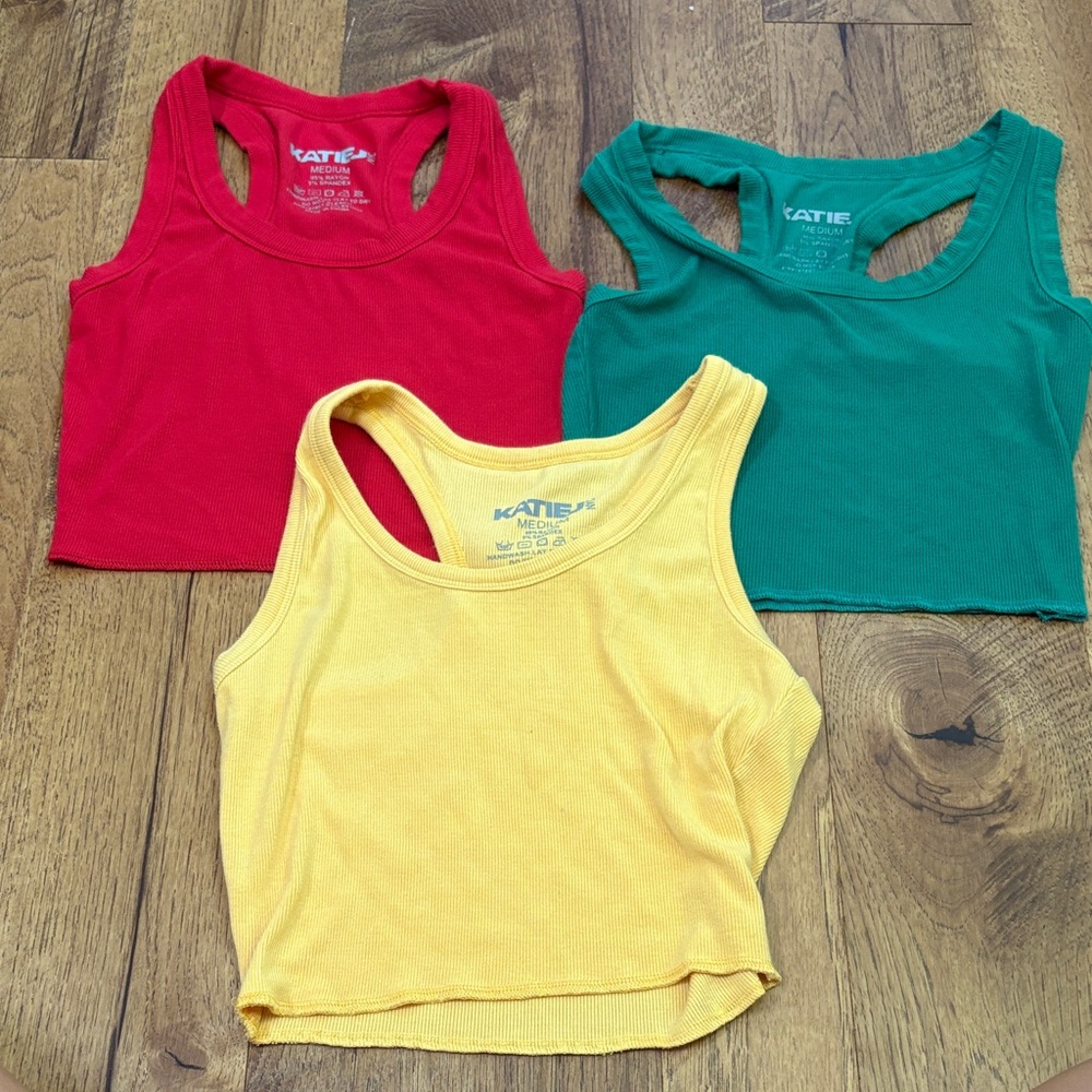 Bundle Katie J NYC Junior Girl’s Ribbed Tanks Size M